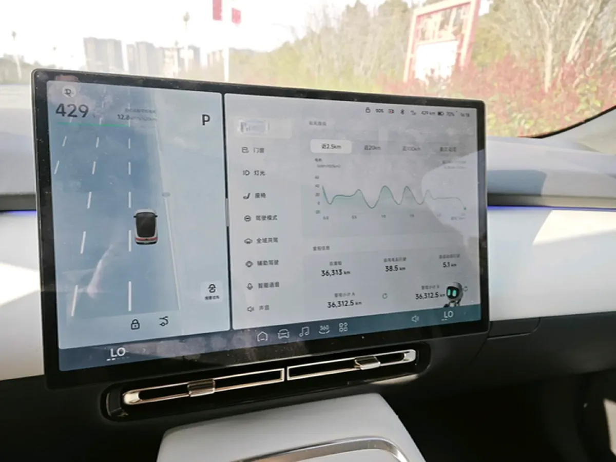 2024 Xpeng P7+ BEV 60.7KWH,autocango,china used car exporter,china ev exporter,chinese used car exporter,chinese used ev exporter