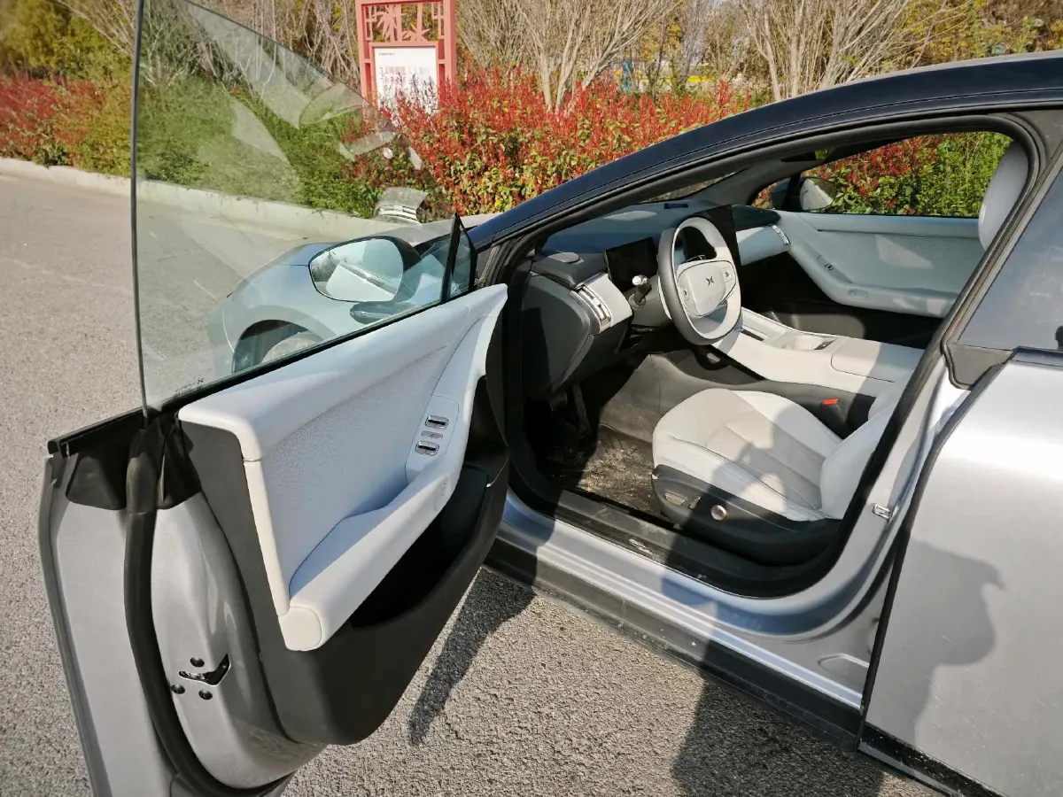 2024 Xpeng P7+ BEV 60.7KWH,autocango,china used car exporter,china ev exporter,chinese used car exporter,chinese used ev exporter