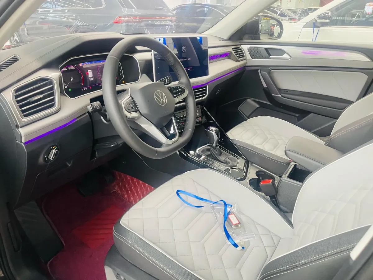 2023 Volkswagen Tayron 2.0T 186HP L4 7DCT,autocango,china used car exporter,china ev exporter,chinese used car exporter,chinese used ev exporter