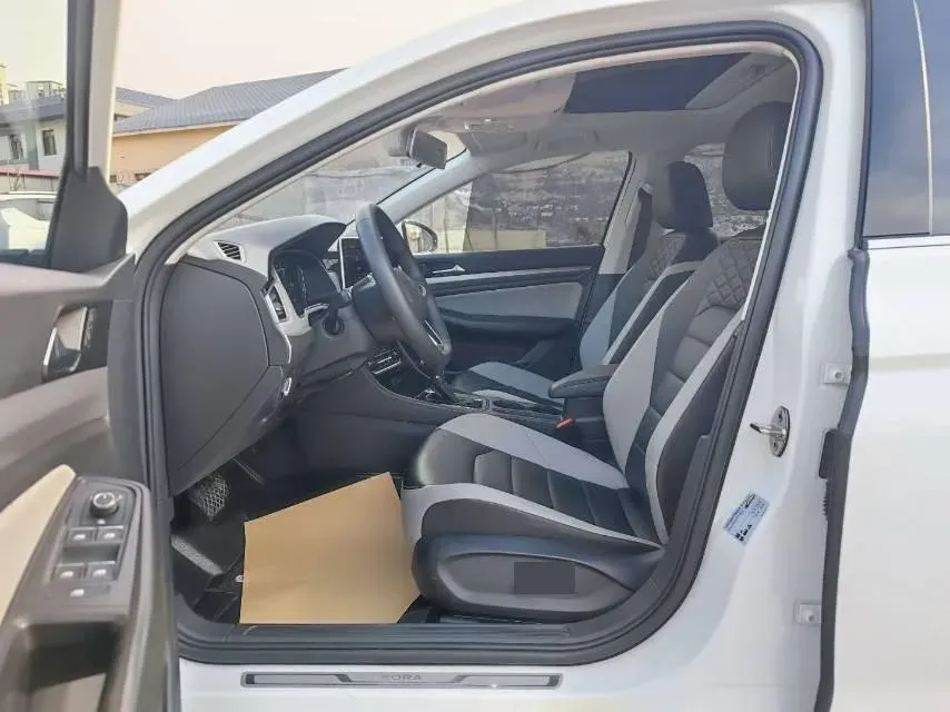 2023 Volkswagen Bora 1.5T 160HP L4 7DCT,autocango,china used car exporter,china ev exporter,chinese used car exporter,chinese used ev exporter