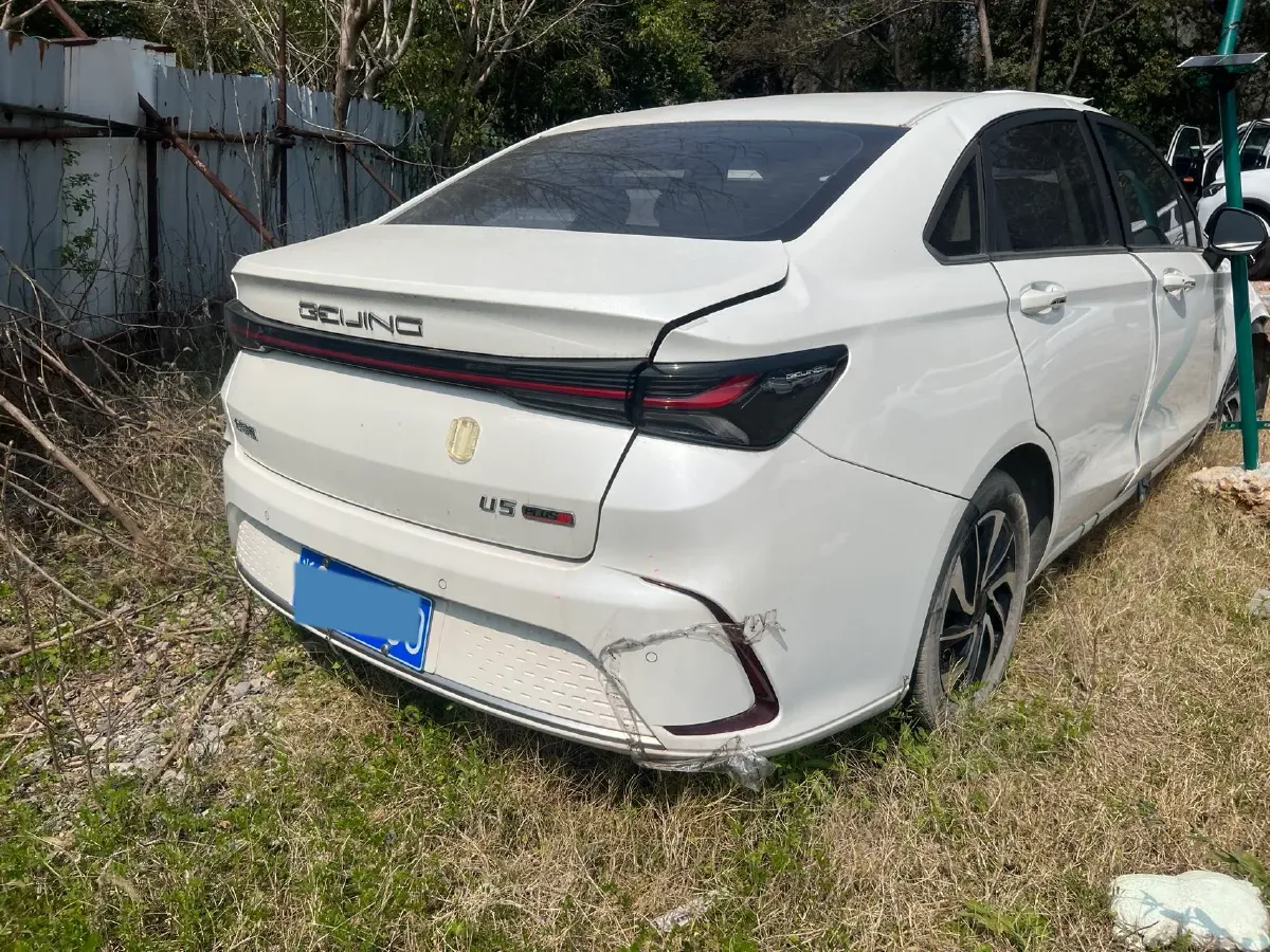 2023 DongFeng Aeolus YiXuan 1.5L 125HP L4 6DCT,autocango,china used car exporter,china ev exporter,chinese used car exporter,chinese used ev exporter