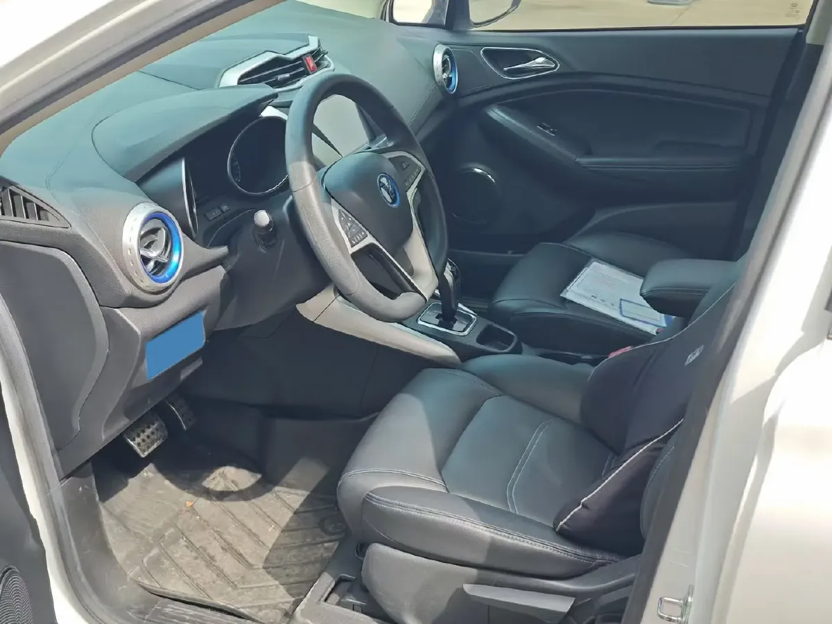 2018 BYD Yuan BEV 42KWH,autocango,china used car exporter,china ev exporter,chinese used car exporter,chinese used ev exporter