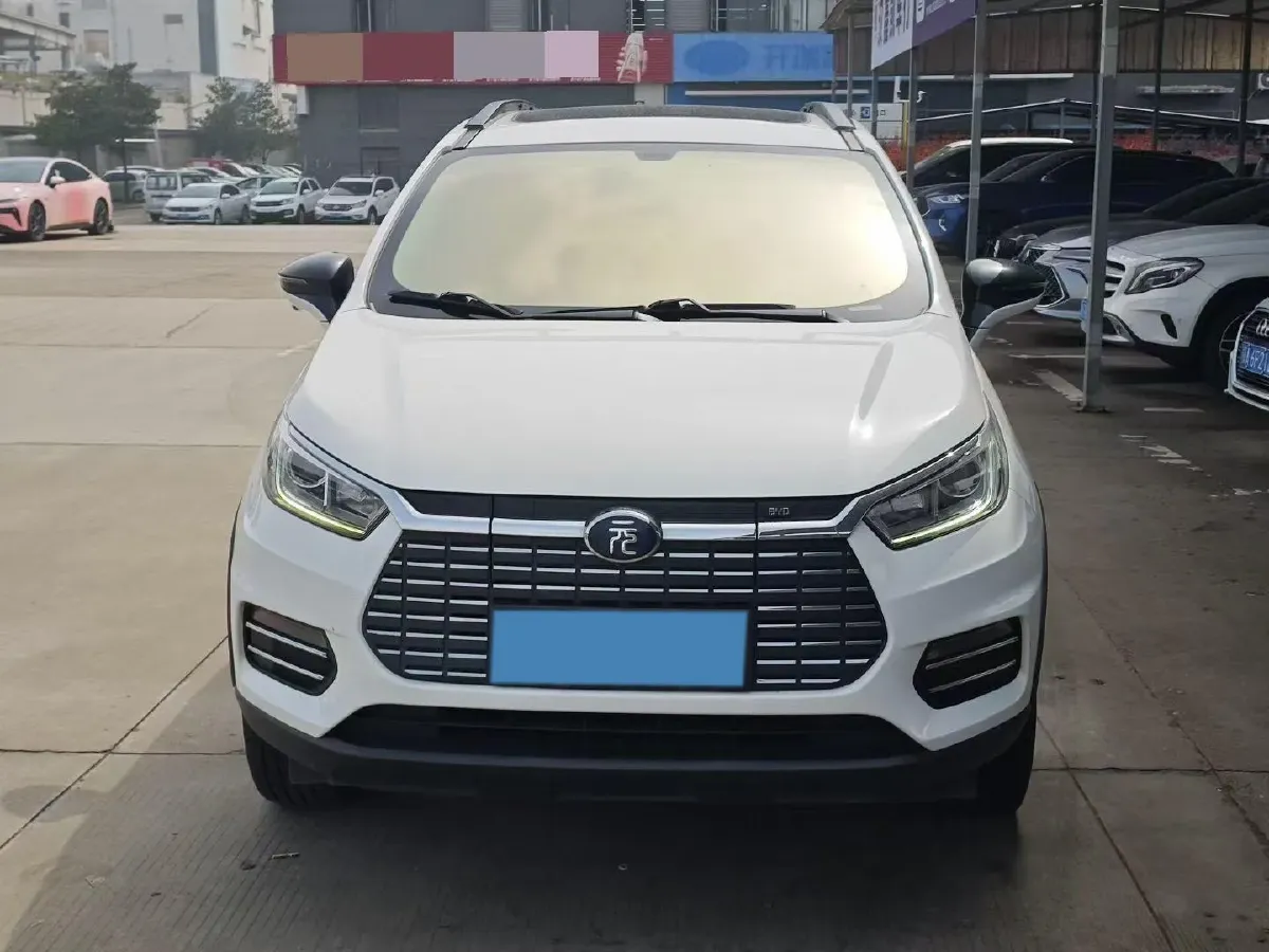 2018 BYD Yuan BEV 42KWH,autocango,china used car exporter,china ev exporter,chinese used car exporter,chinese used ev exporter