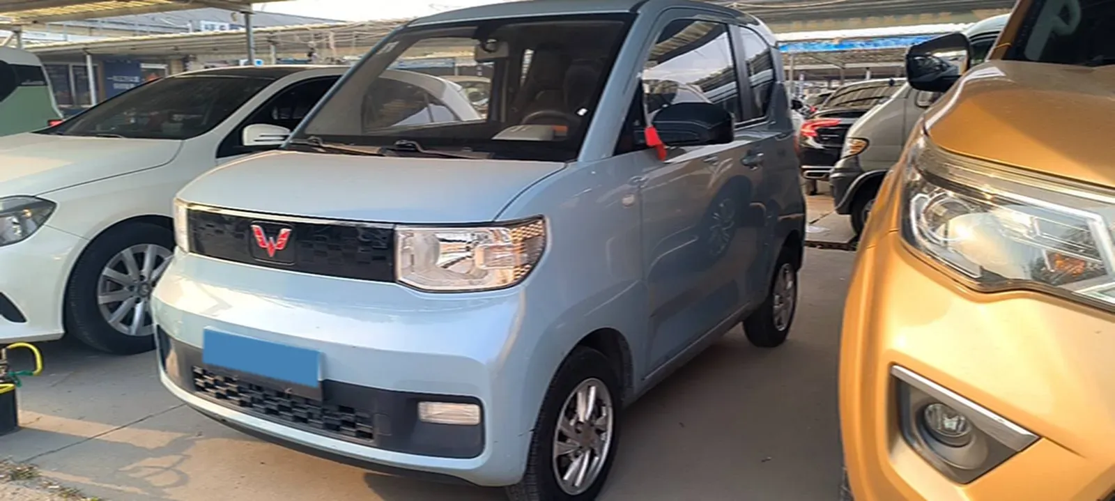 2020 WuLing HongGuang MINI EV BEV 9.3KWH,autocango,china used car exporter,china ev exporter,chinese used car exporter,chinese used ev exporter