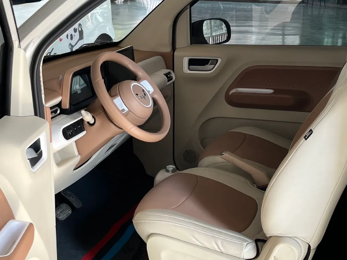 2024 WuLing HongGuang MINI EV BEV 17.3KWH,autocango,china used car exporter,china ev exporter,chinese used car exporter,chinese used ev exporter