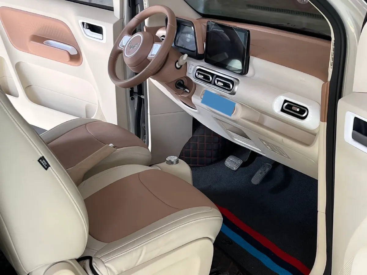 2024 WuLing HongGuang MINI EV BEV 17.3KWH,autocango,china used car exporter,china ev exporter,chinese used car exporter,chinese used ev exporter