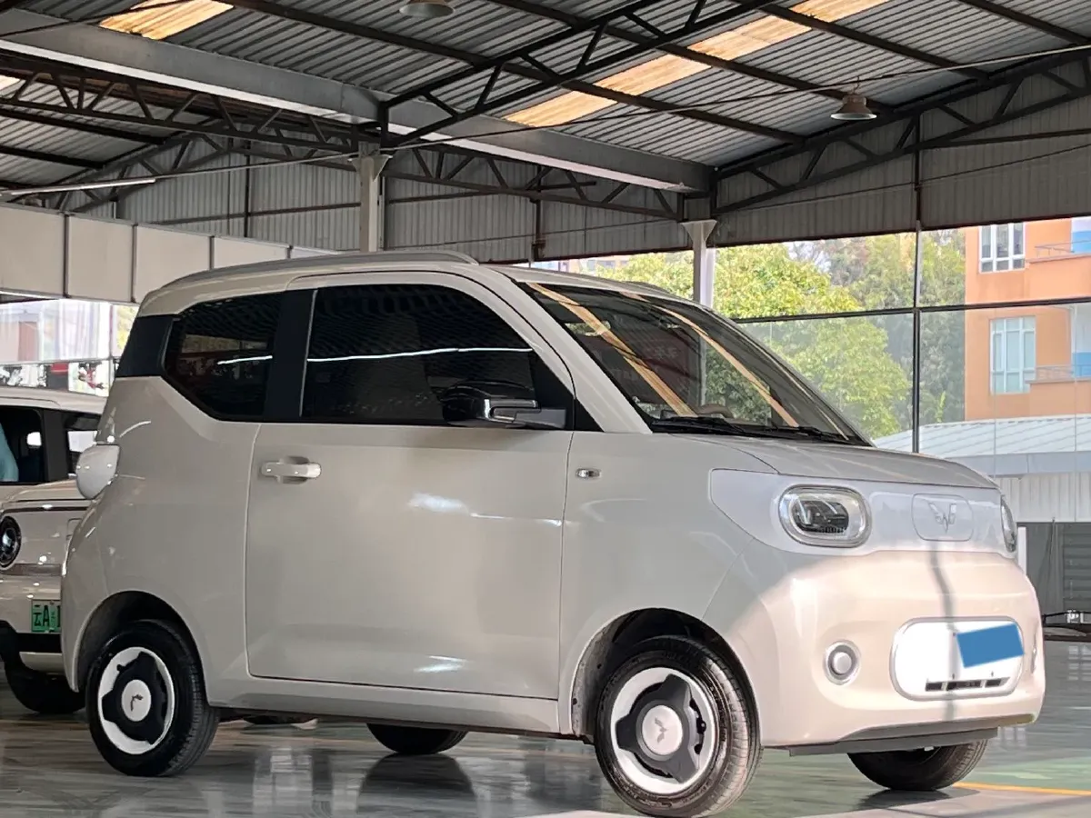 2024 WuLing HongGuang MINI EV BEV 17.3KWH,autocango,china used car exporter,china ev exporter,chinese used car exporter,chinese used ev exporter