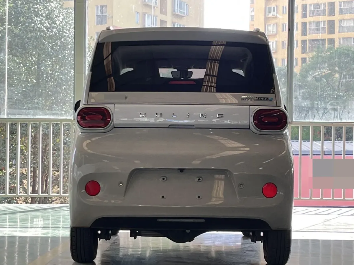 2024 WuLing HongGuang MINI EV BEV 17.3KWH,autocango,china used car exporter,china ev exporter,chinese used car exporter,chinese used ev exporter
