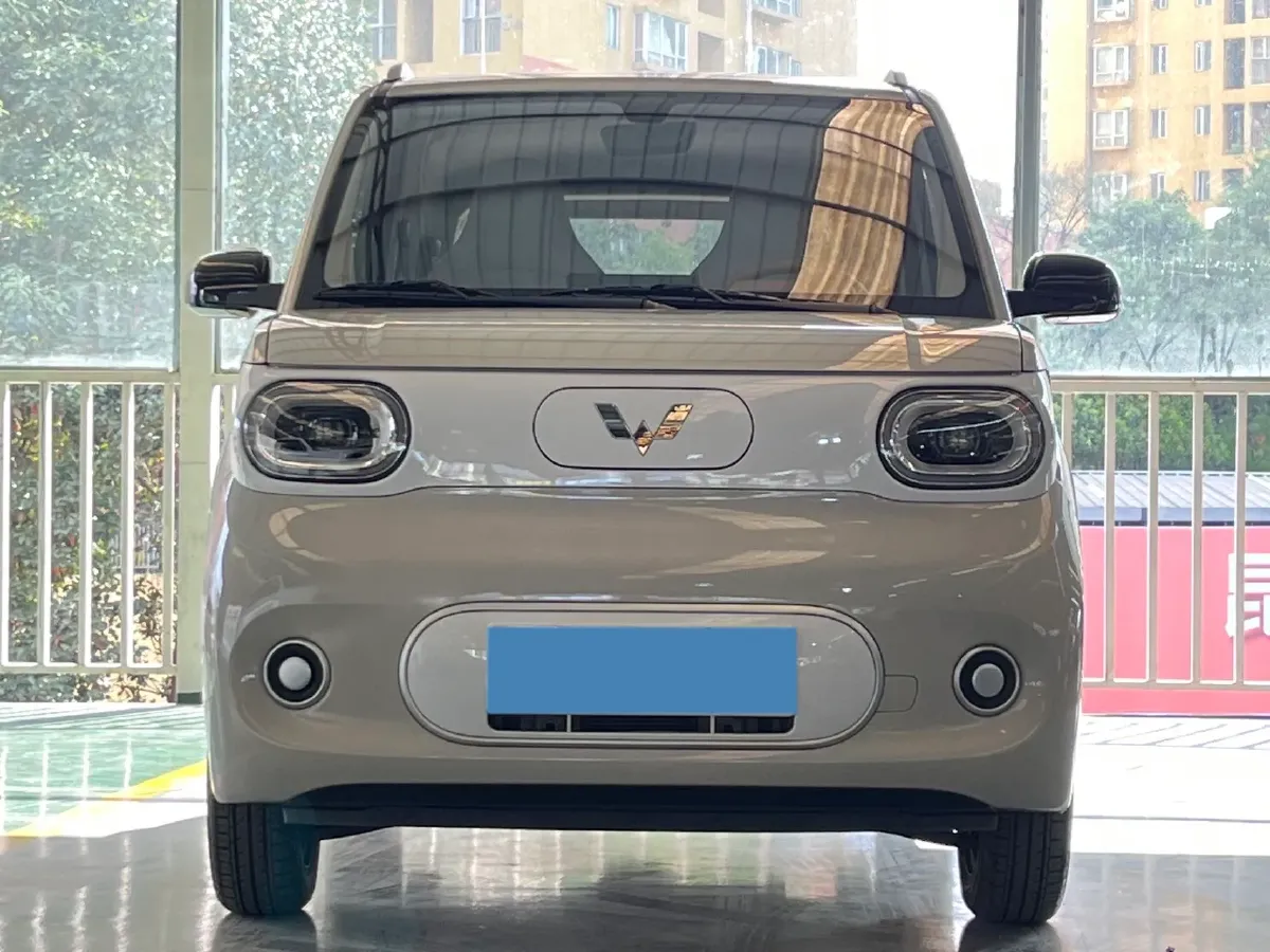 2024 WuLing HongGuang MINI EV BEV 17.3KWH,autocango,china used car exporter,china ev exporter,chinese used car exporter,chinese used ev exporter