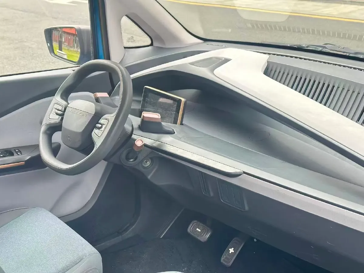 2018 BaoJun E200 BEV 22KWH,autocango,china used car exporter,china ev exporter,chinese used car exporter,chinese used ev exporter