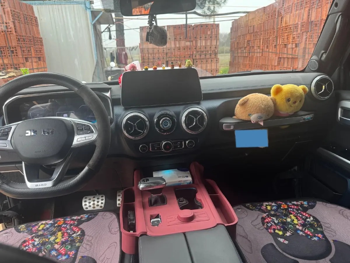 2023 Beijing BJ40 2.0T 163HP L4 8AT,autocango,china used car exporter,china ev exporter,chinese used car exporter,chinese used ev exporter