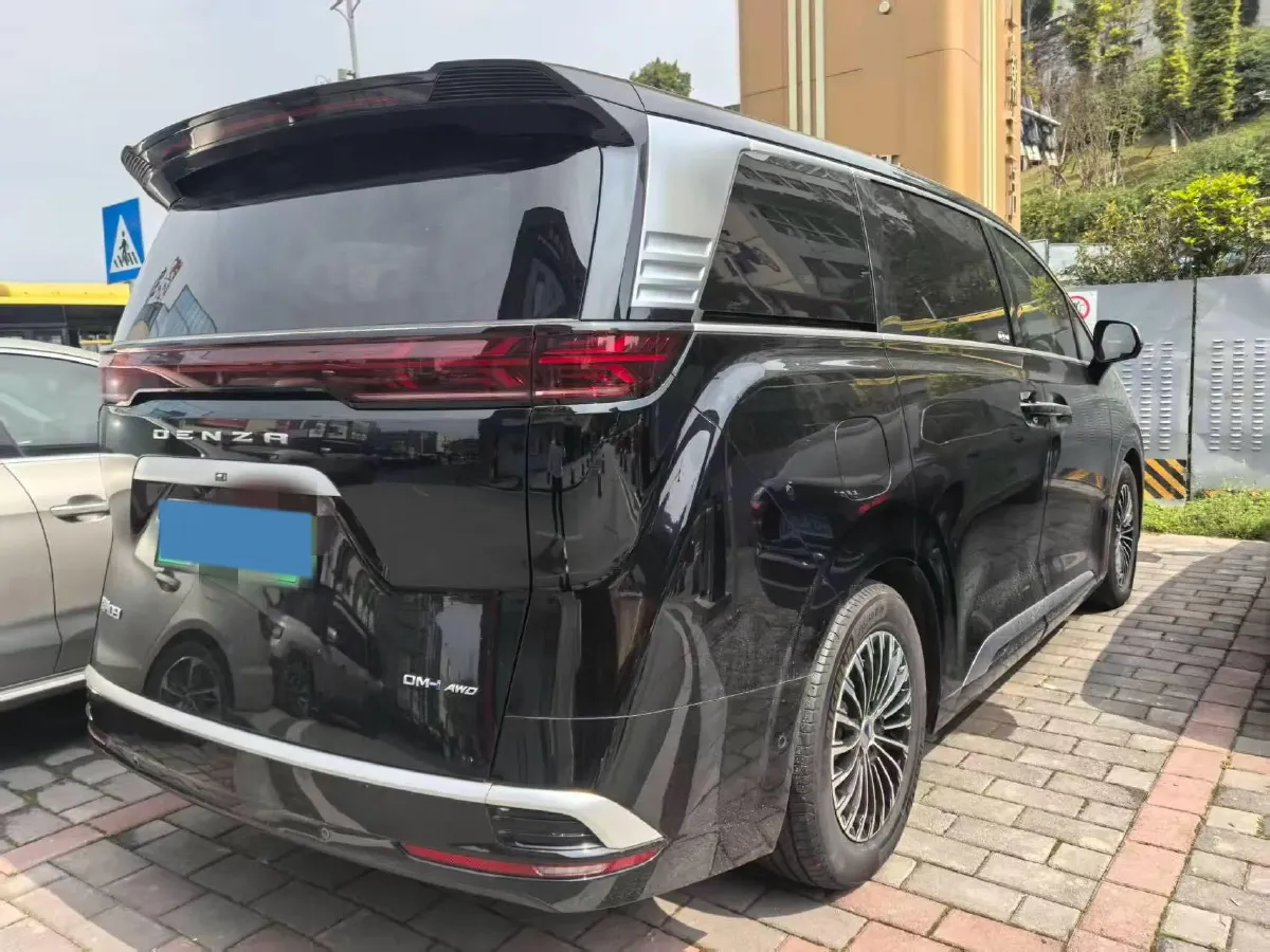 2024 Denza D9 1.5T 139HP L4 E-CVT PHEV 40KWH,autocango,china used car exporter,china ev exporter,chinese used car exporter,chinese used ev exporter