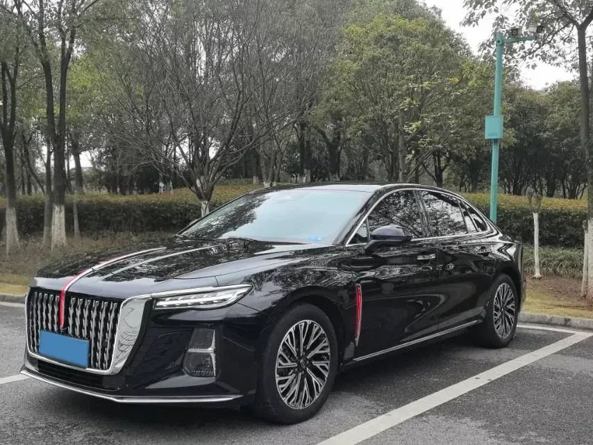 2024 HongQi H5 2.0T 224HP L4 8AT,autocango,china used car exporter,china ev exporter,chinese used car exporter,chinese used ev exporter