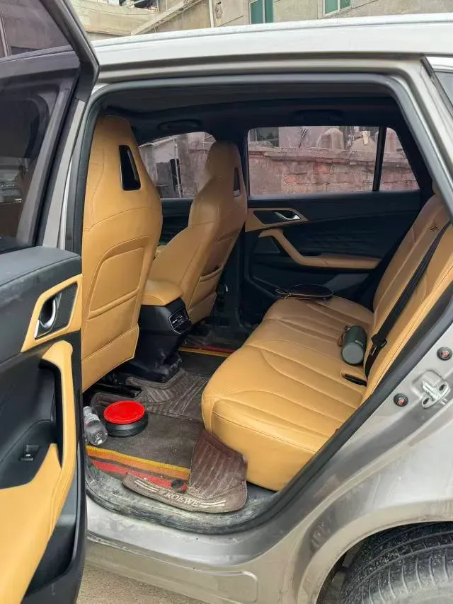 2023 Roewe RX5 1.5T 188HP L4 7DCT,autocango,china used car exporter,china ev exporter,chinese used car exporter,chinese used ev exporter