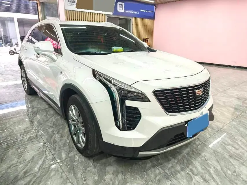 2022 Cadillac XT4 2.0T 237HP L4 9AT,autocango,china used car exporter,china ev exporter,chinese used car exporter,chinese used ev exporter