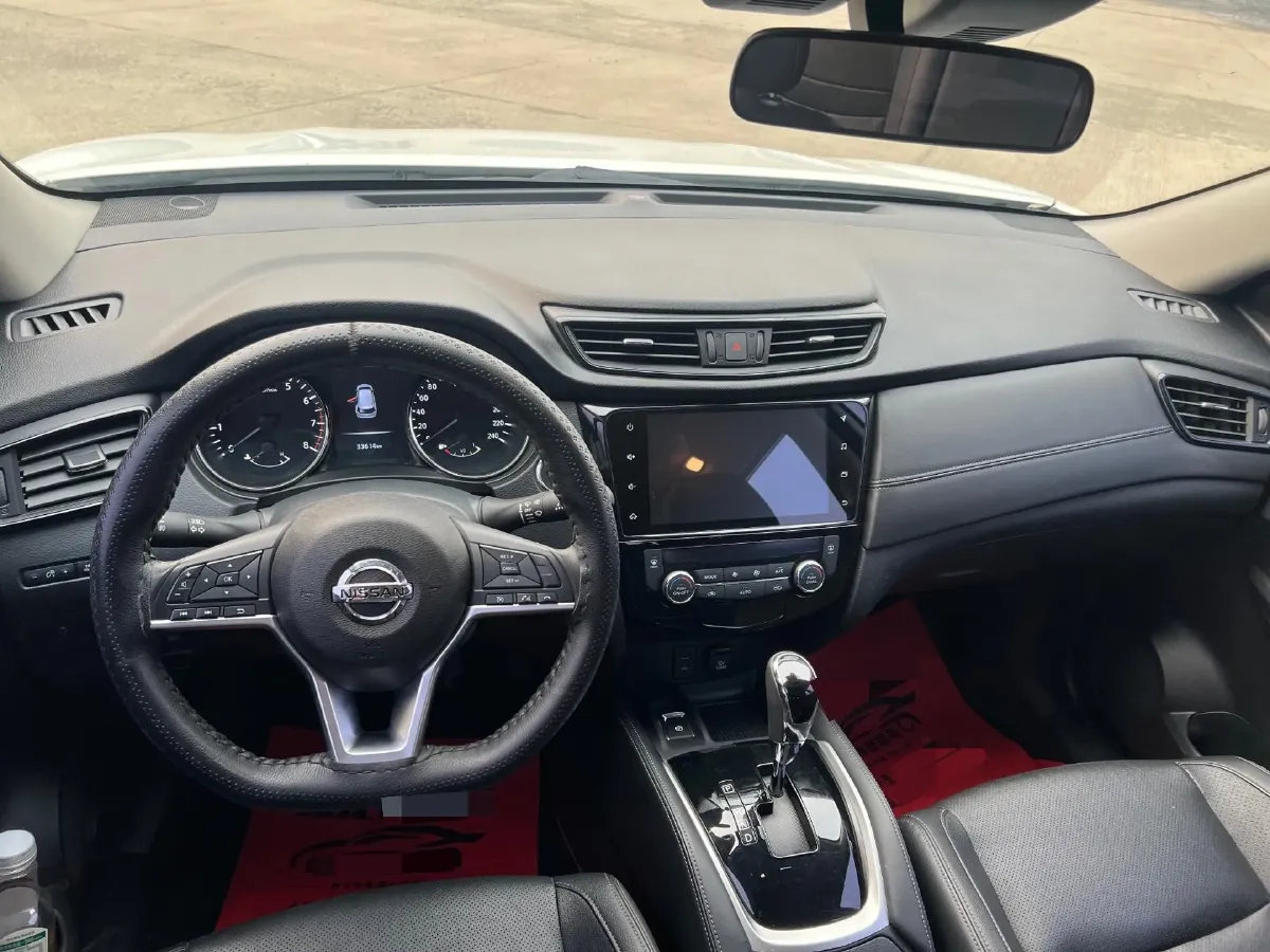 2023 Nissan X-Trail 2.0L 151HP L4 CVT,autocango,china used car exporter,china ev exporter,chinese used car exporter,chinese used ev exporter