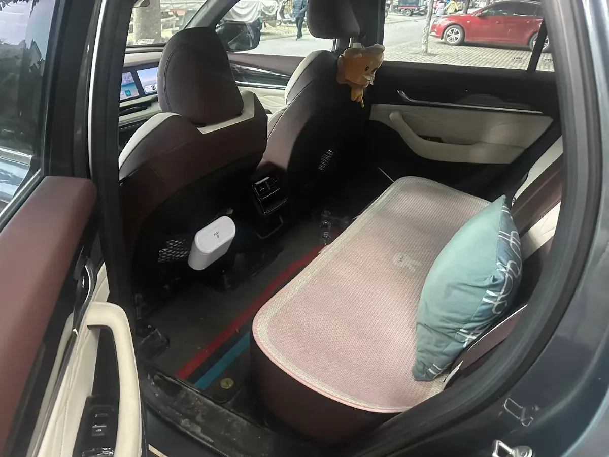 2024 Geely Monjaro 2.0T 238HP L4 8AT,autocango,china used car exporter,china ev exporter,chinese used car exporter,chinese used ev exporter