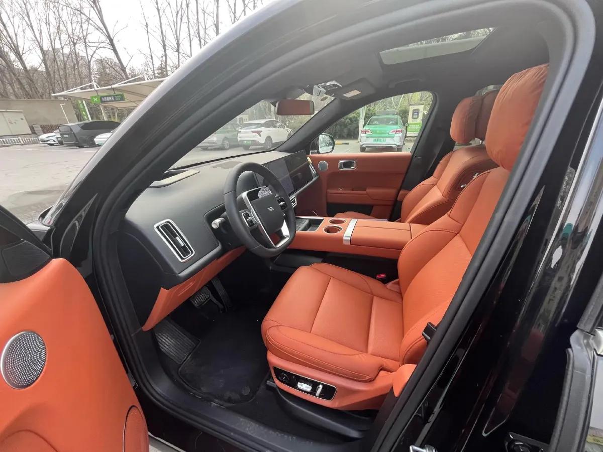 2025 Li L7 Range Extended 154HP REEV,autocango,china used car exporter,china ev exporter,chinese used car exporter,chinese used ev exporter