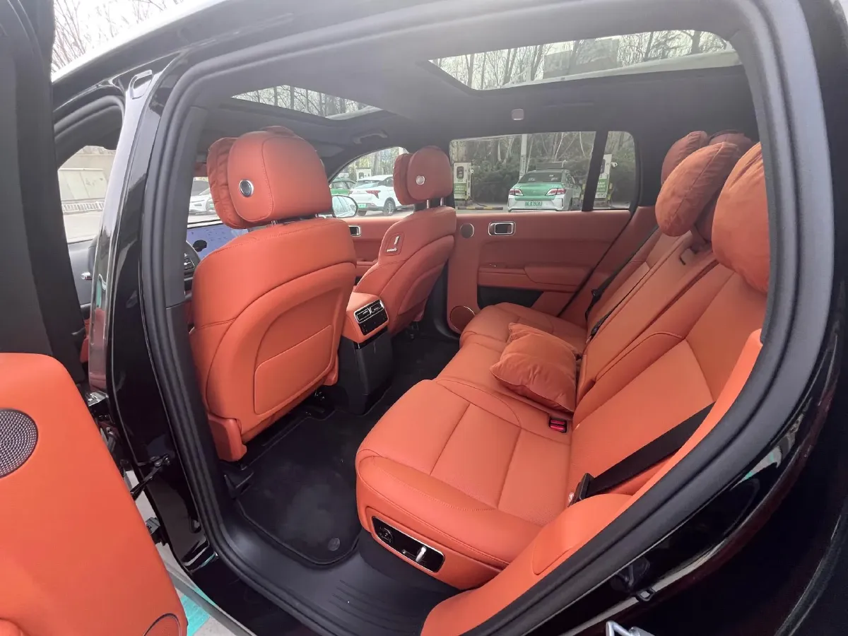 2025 Li L7 Range Extended 154HP REEV,autocango,china used car exporter,china ev exporter,chinese used car exporter,chinese used ev exporter