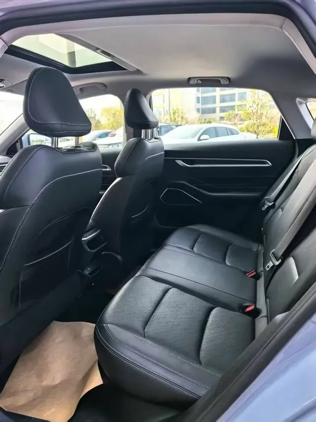 2023 Geely Emgrand 1.5L 127HP L4 5MT,autocango,china used car exporter,china ev exporter,chinese used car exporter,chinese used ev exporter