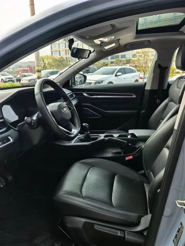 2023 Geely Emgrand 1.5L 127HP L4 5MT,autocango,china used car exporter,china ev exporter,chinese used car exporter,chinese used ev exporter