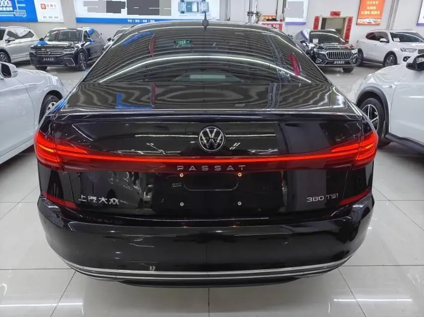 2024 Volkswagen Passat 2.0T 220HP L4 7DCT,autocango,china used car exporter,china ev exporter,chinese used car exporter,chinese used ev exporter