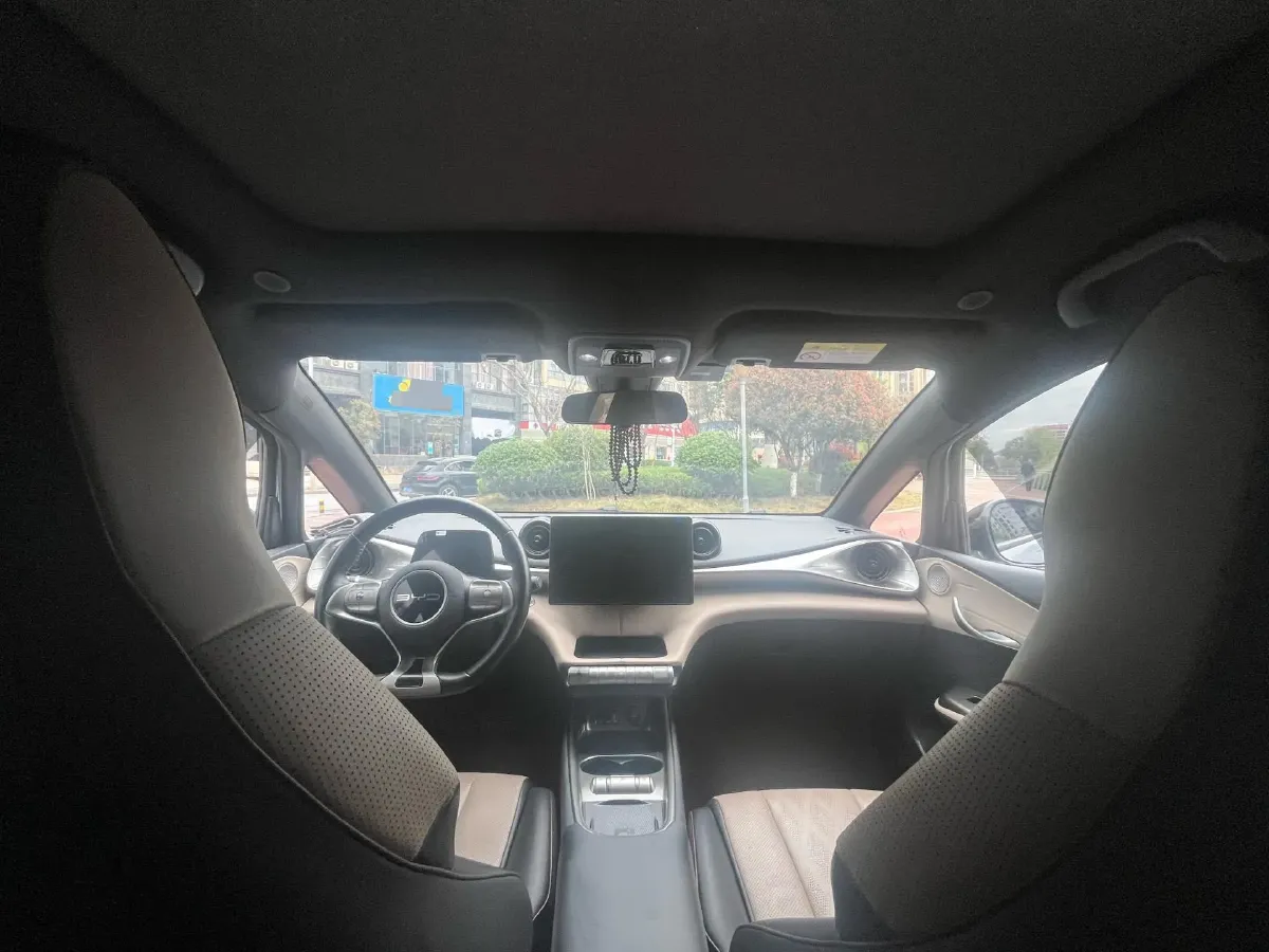 2023 BYD Dolphin BEV 44.928KWH,autocango,china used car exporter,china ev exporter,chinese used car exporter,chinese used ev exporter