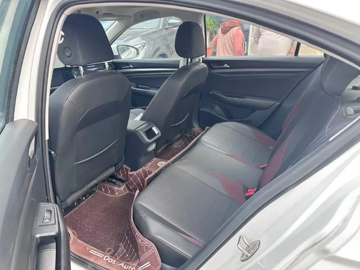 2019 Bestune T77 1.2T 143HP L4 7DCT,autocango,china used car exporter,china ev exporter,chinese used car exporter,chinese used ev exporter