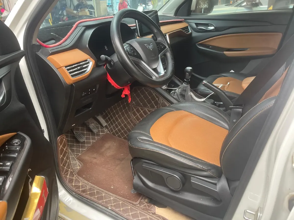 2018 WuLing HongGuang S3 1.5T 150HP L4 6MT,autocango,china used car exporter,china ev exporter,chinese used car exporter,chinese used ev exporter