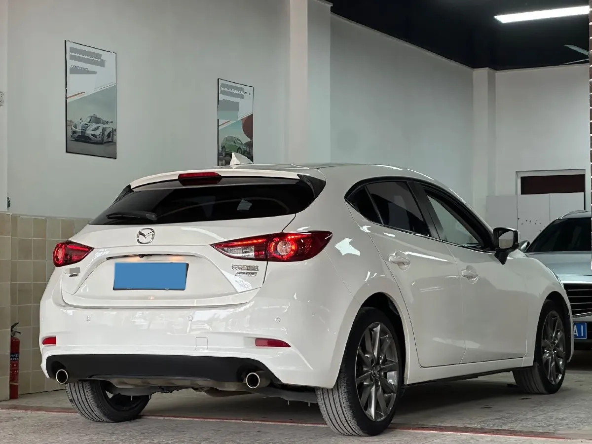 2017 Mazda 3 Axela 2.0L 158HP L4 6AT,autocango,china used car exporter,china ev exporter,chinese used car exporter,chinese used ev exporter