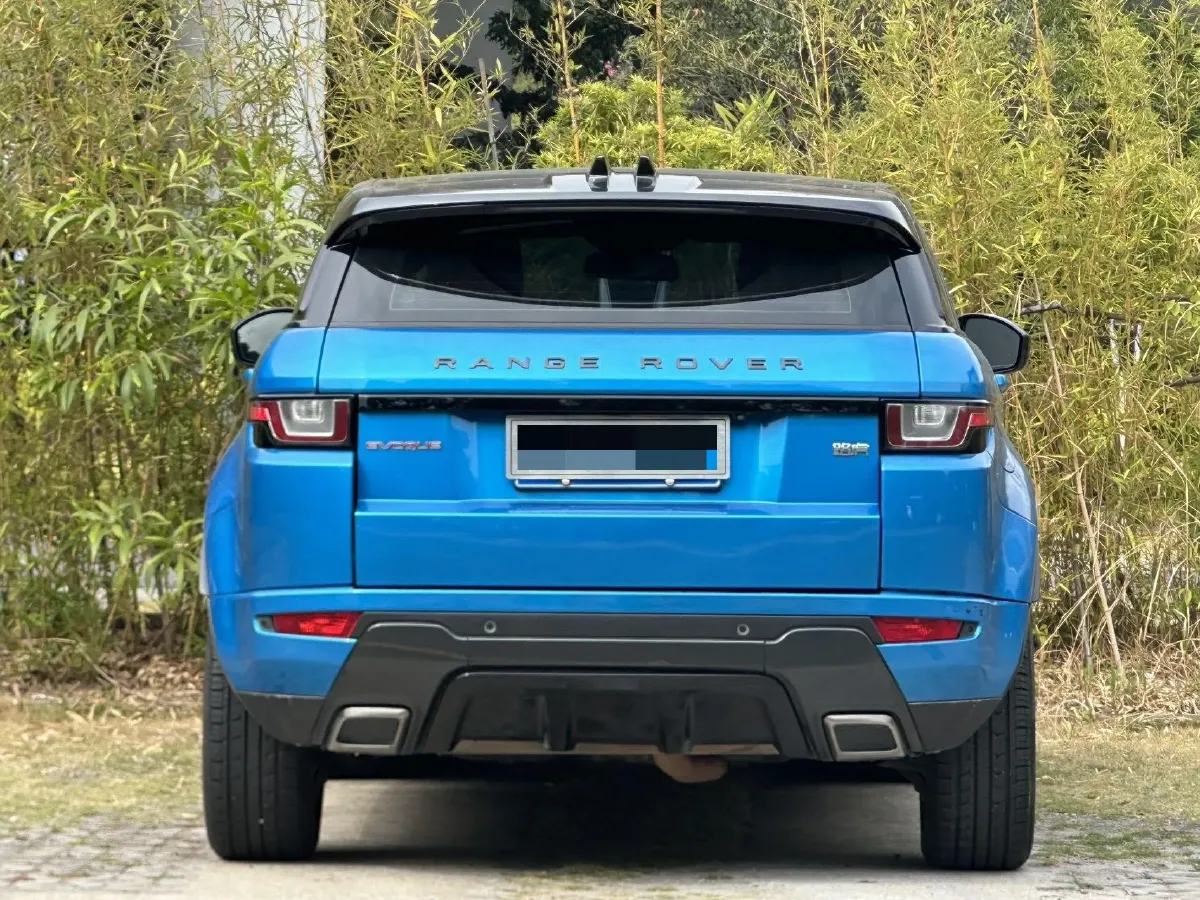 2018 Land Rover Range Rover Evoque 2.0T 241HP L4 9AT,autocango,china used car exporter,china ev exporter,chinese used car exporter,chinese used ev exporter