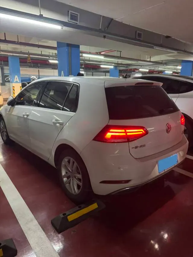 2019 Brilliance Auto V7 1.8T 231HP L4 7DCT,autocango,china used car exporter,china ev exporter,chinese used car exporter,chinese used ev exporter