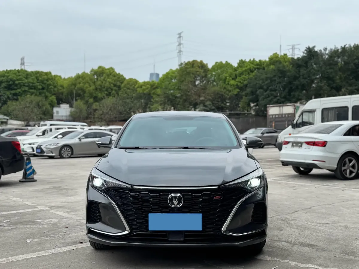 2020 ChangAn Eado 1.4T 158HP L4 7DCT,autocango,china used car exporter,china ev exporter,chinese used car exporter,chinese used ev exporter