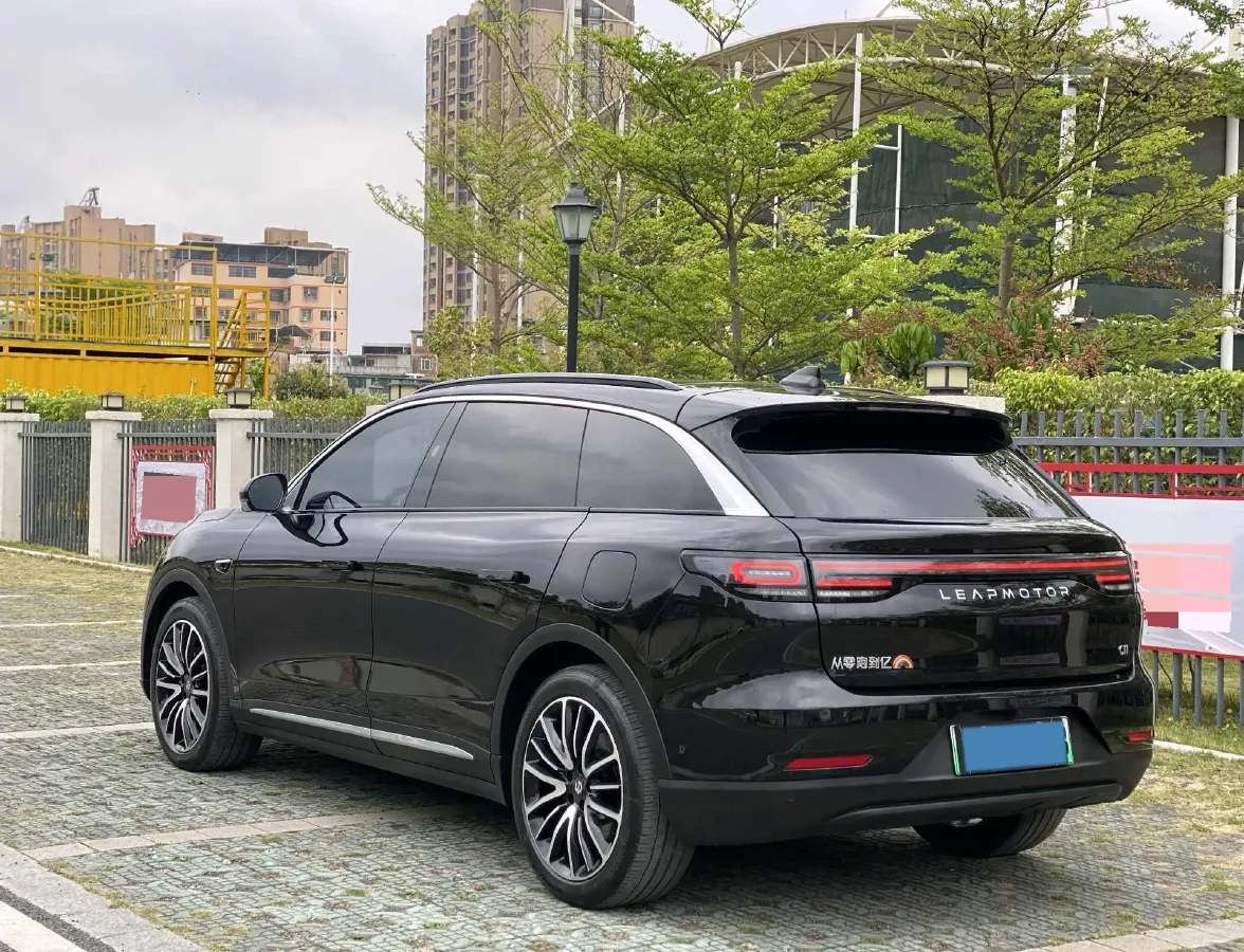 2023 Leapmotor C11 1.2T 131HP L3 REEV 43.74KWH,autocango,china used car exporter,china ev exporter,chinese used car exporter,chinese used ev exporter