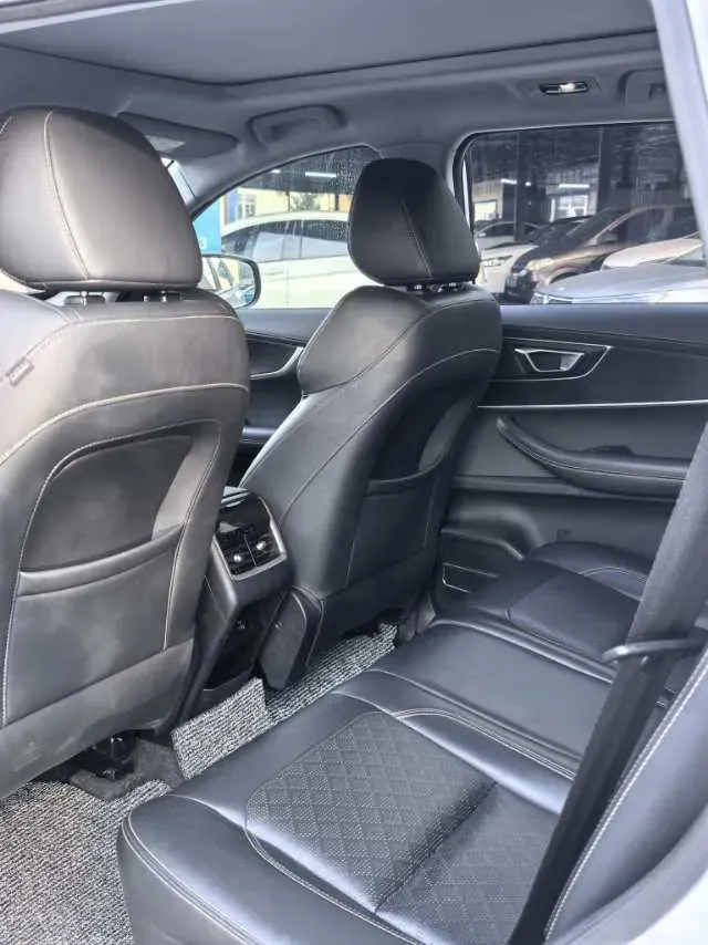 2021 Chery Tiggo 8 1.6T 197HP L4 7DCT,autocango,china used car exporter,china ev exporter,chinese used car exporter,chinese used ev exporter