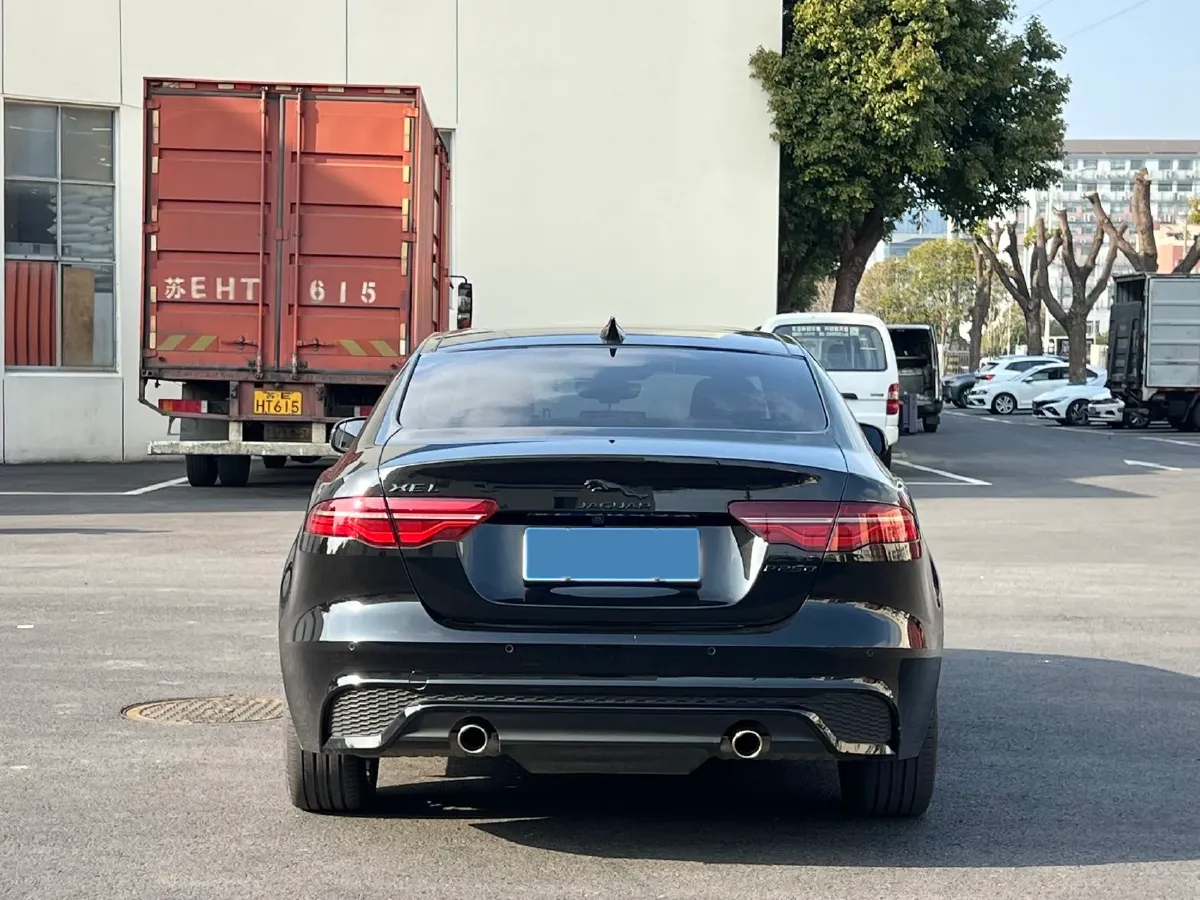 2024 Jaguar XEL 2.0T 250HP L4 8AT,autocango,china used car exporter,china ev exporter,chinese used car exporter,chinese used ev exporter