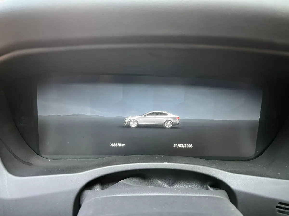 2024 Jaguar XEL 2.0T 250HP L4 8AT,autocango,china used car exporter,china ev exporter,chinese used car exporter,chinese used ev exporter