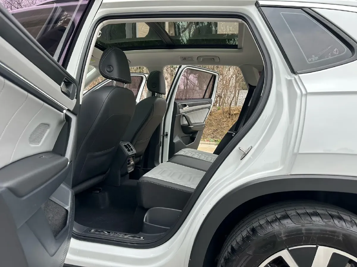 2023 Volkswagen Tayron 1.4T 150HP L4 7DCT,autocango,china used car exporter,china ev exporter,chinese used car exporter,chinese used ev exporter