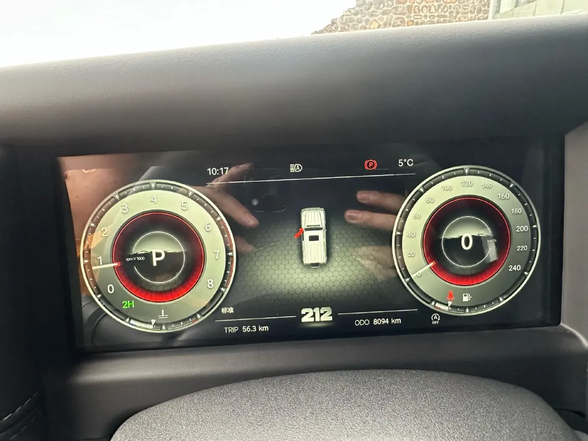 2025 212 212 T01 2.0T 252HP L4 8AT,autocango,china used car exporter,china ev exporter,chinese used car exporter,chinese used ev exporter