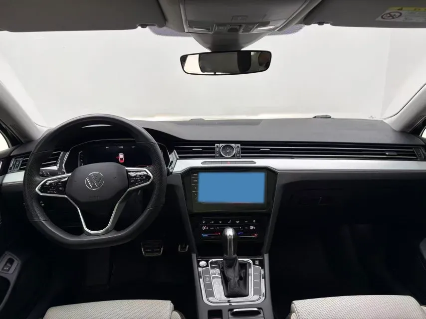 2023 Volkswagen Magotan 2.0T 186HP L4 7DCT,autocango,china used car exporter,china ev exporter,chinese used car exporter,chinese used ev exporter