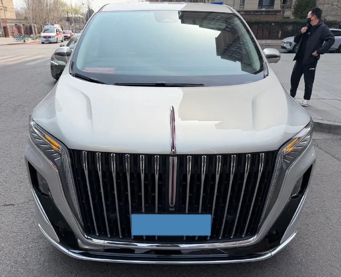2023 HongQi HQ9 2.0T 252HP L4 8AT,autocango,china used car exporter,china ev exporter,chinese used car exporter,chinese used ev exporter