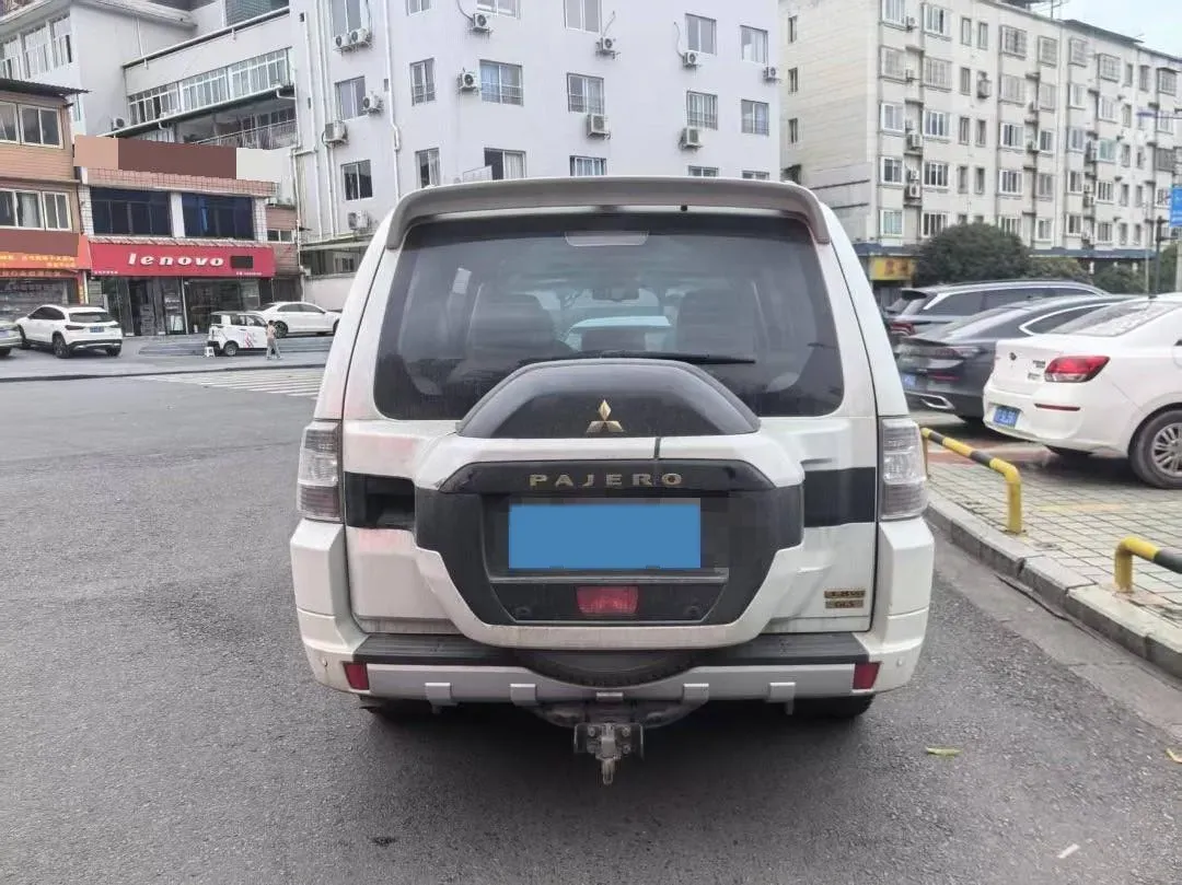 2017 Honda Jade 1.8L 141HP L4 5AT,autocango,china used car exporter,china ev exporter,chinese used car exporter,chinese used ev exporter