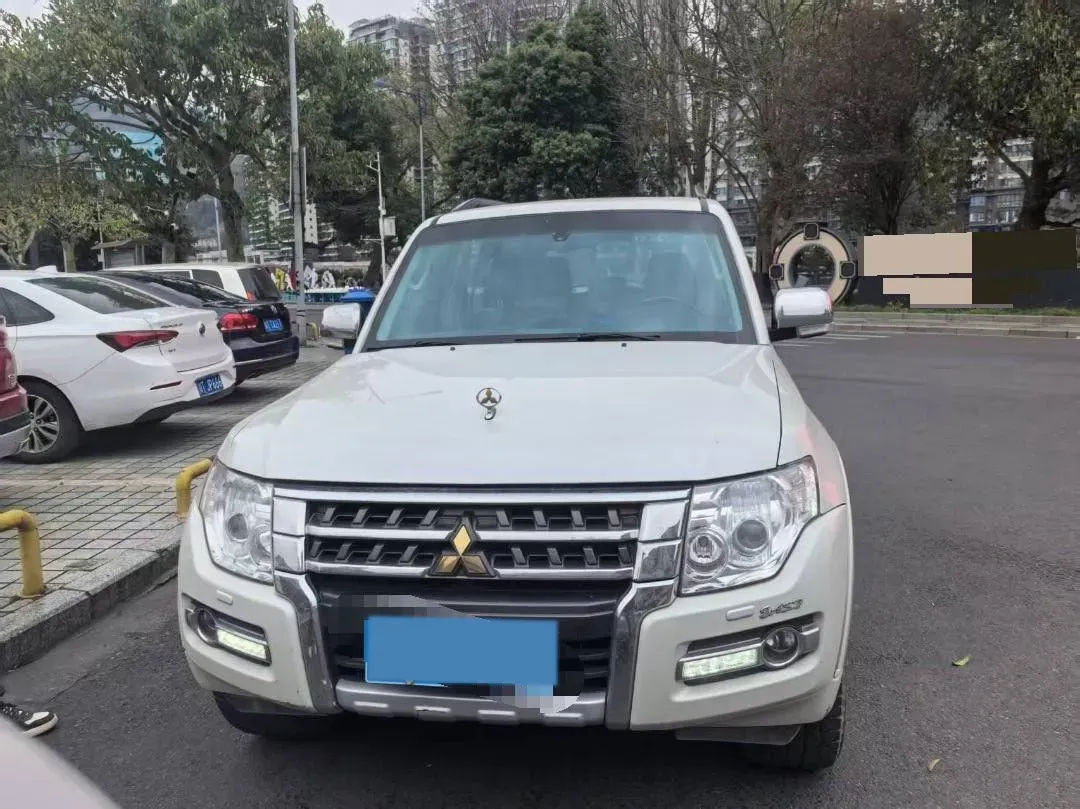 2017 Honda Jade 1.8L 141HP L4 5AT,autocango,china used car exporter,china ev exporter,chinese used car exporter,chinese used ev exporter