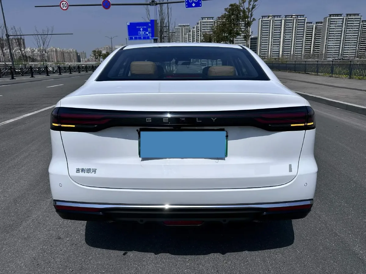 2025 Geely Galaxy A7 1.5L 112HP L4 1DHT PHEV,autocango,china used car exporter,china ev exporter,chinese used car exporter,chinese used ev exporter