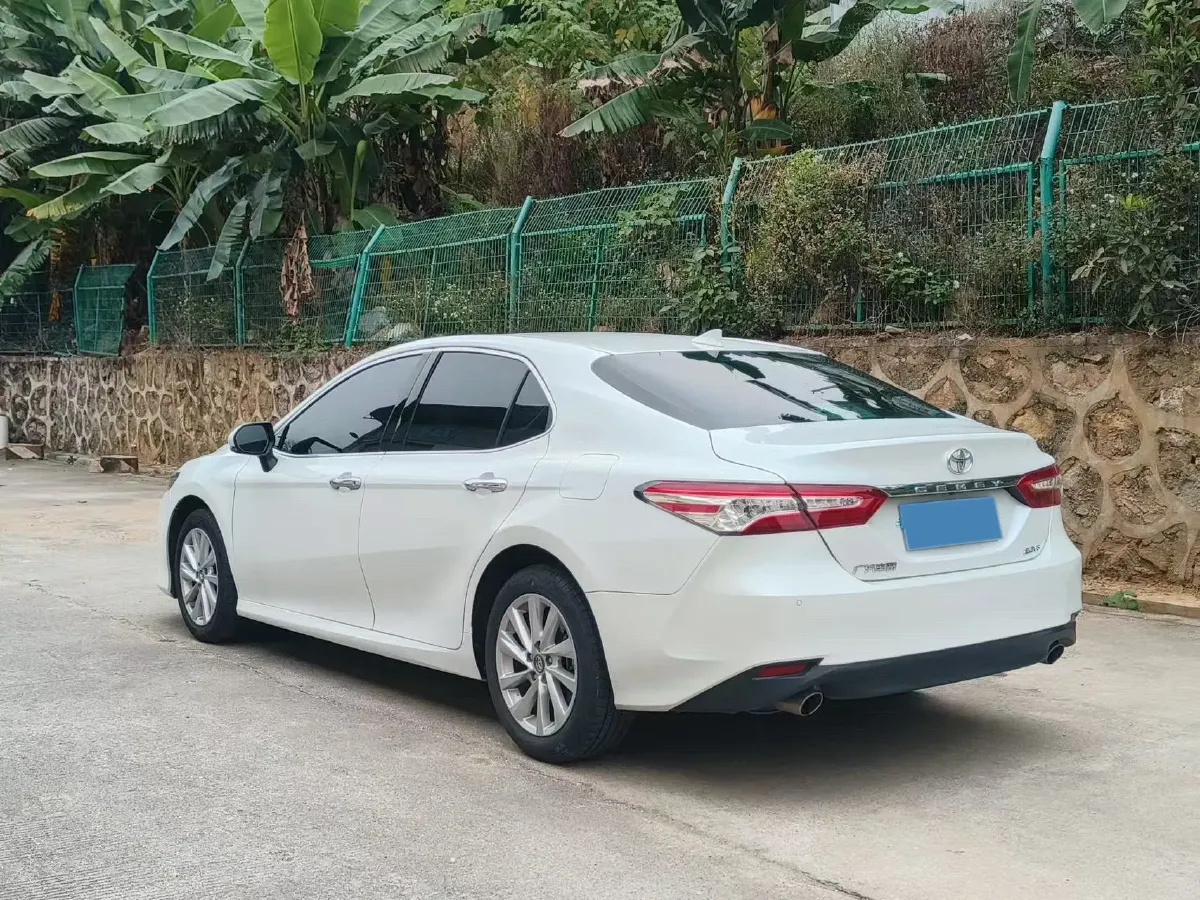 2021 Toyota Camry 2.0L 178HP L4 CVT,autocango,china used car exporter,china ev exporter,chinese used car exporter,chinese used ev exporter