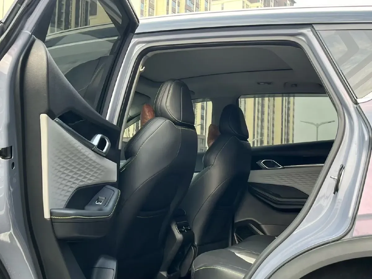 2022 Geely Coolray 1.5T 181HP L4 7DCT,autocango,china used car exporter,china ev exporter,chinese used car exporter,chinese used ev exporter