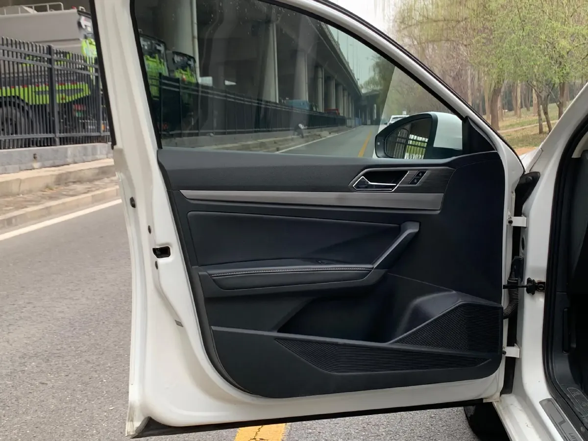 2019 Volkswagen Sagitar 1.2T 116HP L4 7DCT,autocango,china used car exporter,china ev exporter,chinese used car exporter,chinese used ev exporter