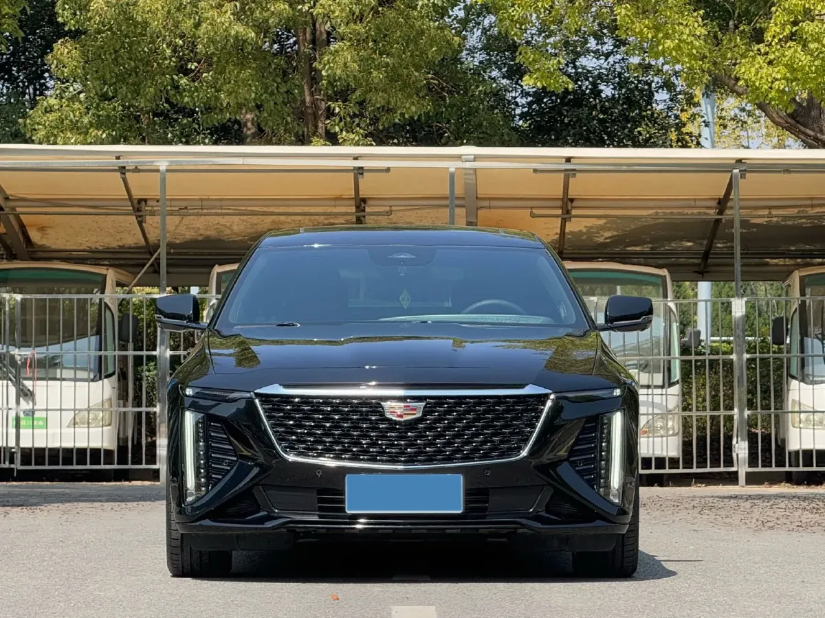 2023 Cadillac CT6 2.0T 237HP L4 10AT,autocango,china used car exporter,china ev exporter,chinese used car exporter,chinese used ev exporter