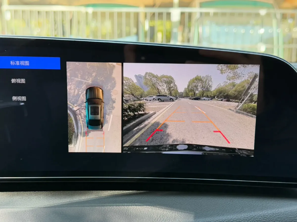 2023 Cadillac CT6 2.0T 237HP L4 10AT,autocango,china used car exporter,china ev exporter,chinese used car exporter,chinese used ev exporter