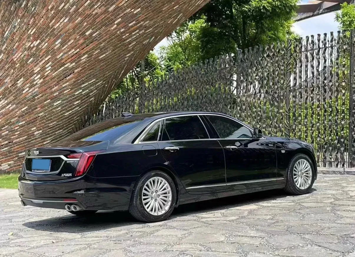 2022 Cadillac CT6 2.0T 237HP L4 10AT,autocango,china used car exporter,china ev exporter,chinese used car exporter,chinese used ev exporter